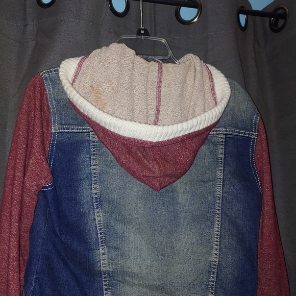 Jean jacket - Picture 3 of 3